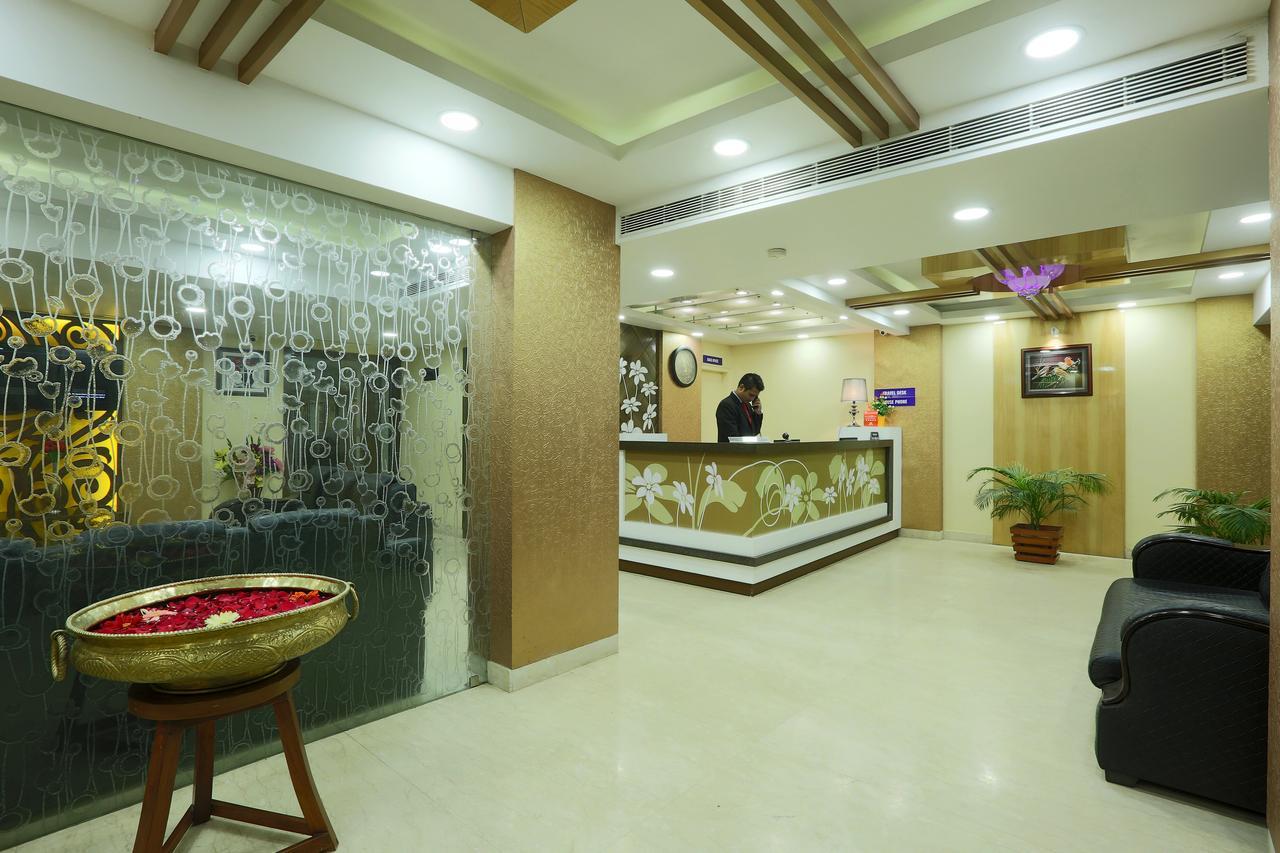 Hotel Sj International Guwahati Exterior foto